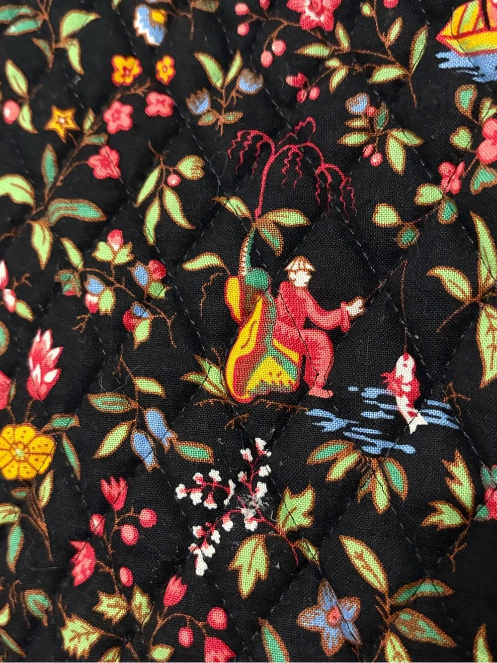 NWOT VTG Vera Bradley Retired Print Ming Black Quilted Travel Garment Bag